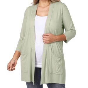🟠NWT ZENANA Plus Slouchy Pocket 3/4 Sleeve Lightweight Cardigan in Light Sage